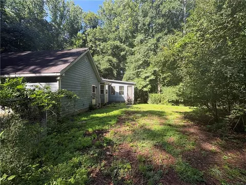Exterior - 75 W Sycamore Ct, Covington, GA 30016 photo 4 of 10