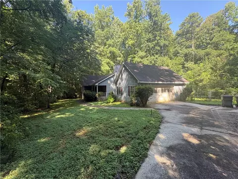 Exterior - 75 W Sycamore Ct, Covington, GA 30016 photo 2 of 10