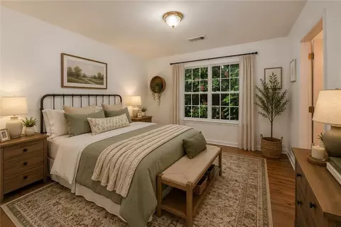 Bedroom - 129 Jacobs Way #B, Jasper, GA 30143 photo 1 of 5