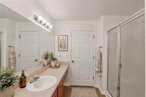 Bath - 129 Jacobs Way #B, Jasper, GA 30143 photo 1 of 4