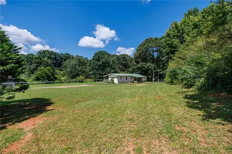 2140 Wilkie Rd, Alpharetta, GA 30004