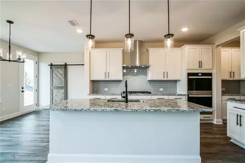 Kitchen - 153 Barton Spgs, Bethlehem, GA 30620 photo 1 of 2