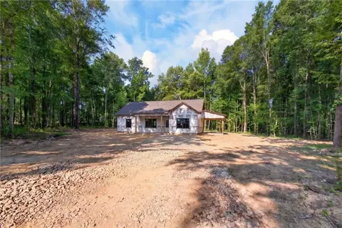 321 Relay Rd, Silver Creek, GA 30173