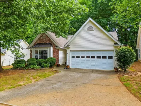 3314 Freedom Lndg, Kennesaw, GA 30144