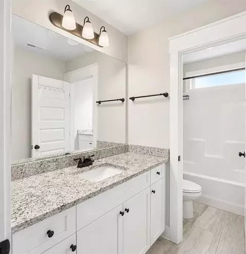 Bath - 150 Peppertree Dr, Newnan, GA 30265 photo 6 of 7