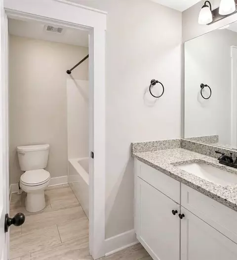 Bath - 150 Peppertree Dr, Newnan, GA 30265 photo 5 of 7