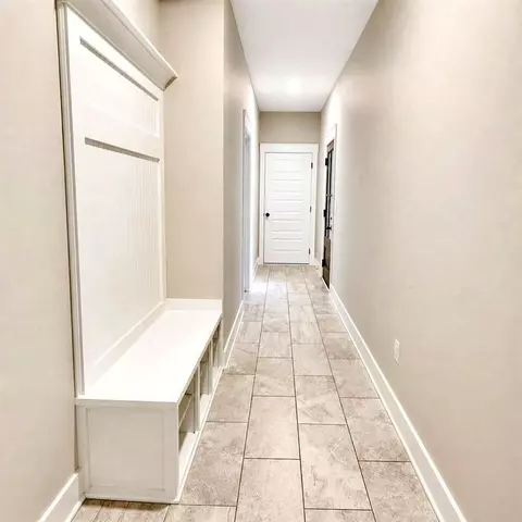 Entry Way - 150 Peppertree Dr, Newnan, GA 30265 photo 2 of 3