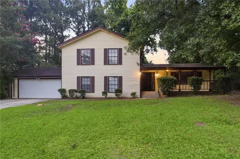1292 Brookvale Dr, Riverdale, GA 30296