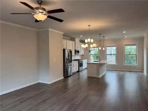 Living - 3706 Davis Cir, Duluth, GA 30096 photo 1 of 4