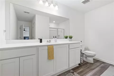 Bath - 185 Casteel Ln, Bethlehem, GA 30620 photo 2 of 3