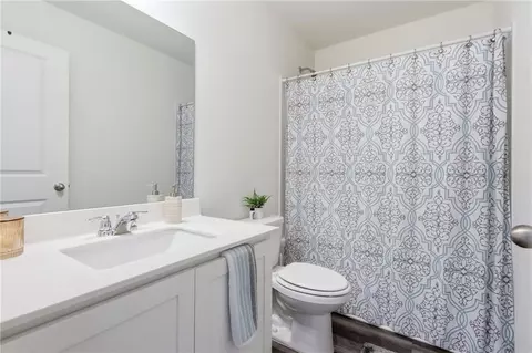 Bath - 185 Casteel Ln, Bethlehem, GA 30620 photo 1 of 3