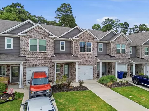 3939 Hidden River Ln, Oakwood, GA 30566