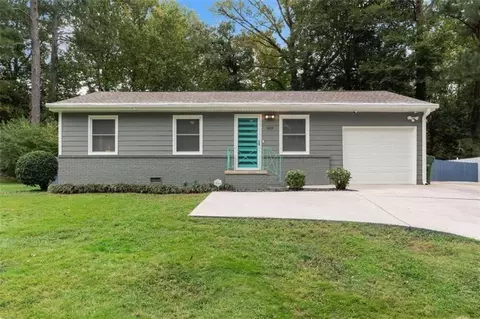1608 Bridgeport Dr NW, Atlanta, GA 30318