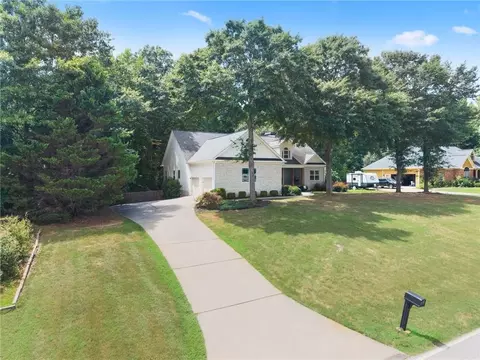 860 Lakeview Dr, Commerce, GA 30529 photo 8