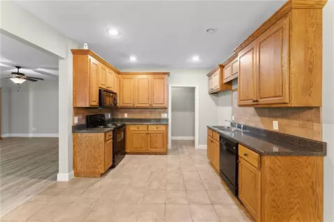 860 Lakeview Dr, Commerce, GA 30529 photo 53
