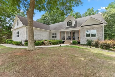 860 Lakeview Dr, Commerce, GA 30529 photo 9