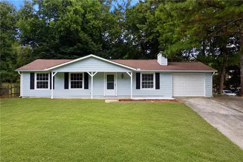 853 Courting Ln, Lilburn, GA 30047