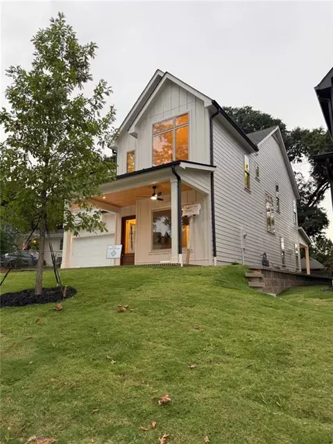 2471 Edwards Dr, Atlanta, GA 30318
