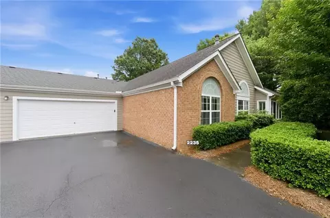 2235 Orchard Pl, Roswell, GA 30076