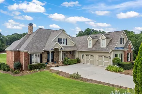 1909 Duncans Mill Ln, Jefferson, GA 30549