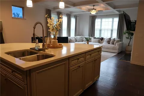 Kitchen - 5740 Radford Loop, Fairburn, GA 30213 photo 3 of 3