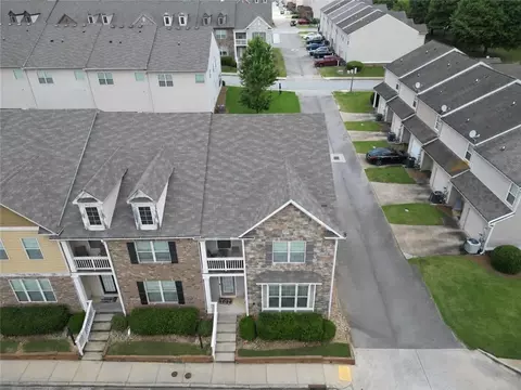 View/Area - 5740 Radford Loop, Fairburn, GA 30213 photo 2 of 2