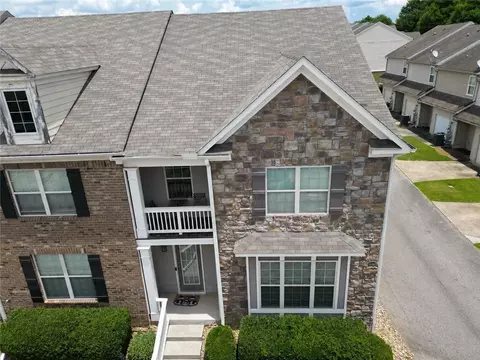 Exterior - 5740 Radford Loop, Fairburn, GA 30213 photo 2 of 3