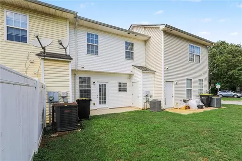 Exterior - 1795 Fielding Way, Hampton, GA 30228 photo 6 of 6
