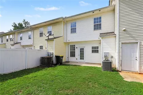 Exterior - 1795 Fielding Way, Hampton, GA 30228 photo 4 of 6