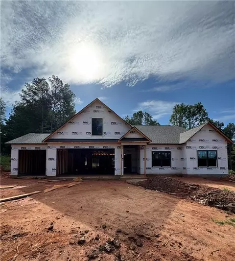 58 Riverside Trl, Monroe, GA 30656