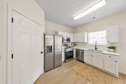 Kitchen - 1779 Fielding Way, Hampton, GA 30228 photo 2 of 2
