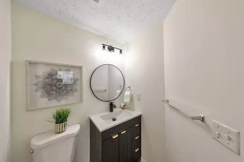 Bath - 1779 Fielding Way, Hampton, GA 30228 photo 1 of 4