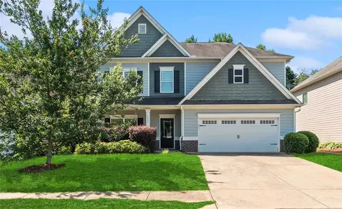 1061 Blind Brook Cir, Hoschton, GA 30548