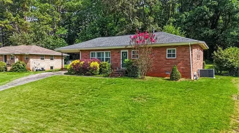 134 Larose Cir SE, Marietta, GA 30060
