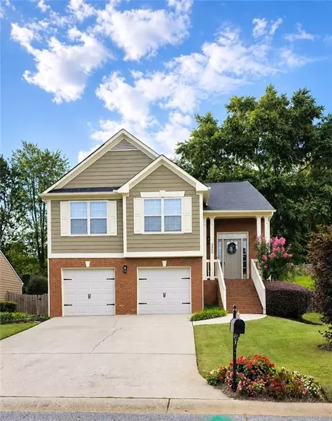 2835 Dominion Walk Ln, Snellville, GA 30078