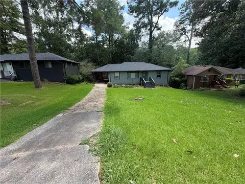 2989 Pasadena Dr, Decatur, GA 30032