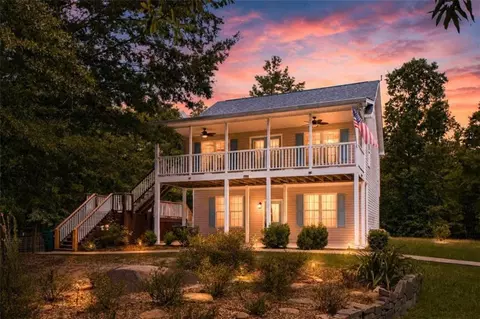 316 Biltmore Rd, Mansfield, GA 30055