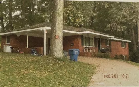 5394 Cris St, Mableton, GA 30126