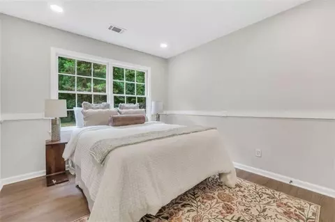 Bedroom - 14908 Brown Bridge Rd, Covington, GA 30016 photo 4 of 6