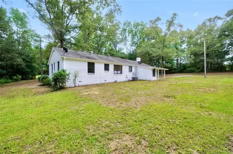 Exterior - 14908 Brown Bridge Rd, Covington, GA 30016 photo 5 of 7