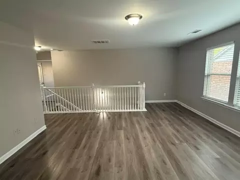 Living - 3902 Brockenhurst Dr, Buford, GA 30519 photo 4 of 4