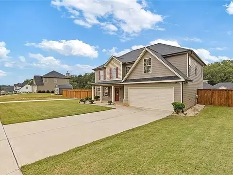 Exterior - 796 Pinnacle Dr, Winder, GA 30680 photo 2 of 12
