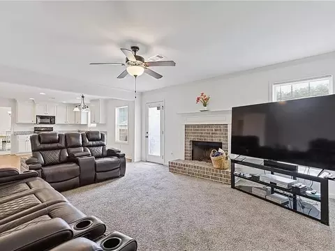Living - 796 Pinnacle Dr, Winder, GA 30680 photo 1 of 2