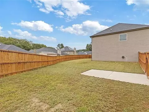 Exterior - 796 Pinnacle Dr, Winder, GA 30680 photo 8 of 12