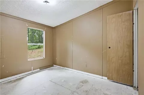 Bedroom - 274 Water Plant Rd, Commerce, GA 30529 photo 1 of 4