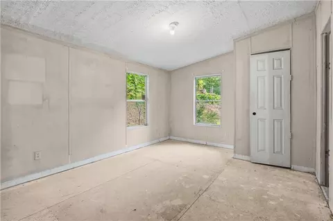 Bedroom - 274 Water Plant Rd, Commerce, GA 30529 photo 4 of 4