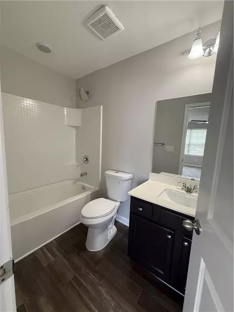 Bath - 11958 Fuller St, Hampton, GA 30228 photo 7 of 7