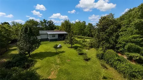 962 Willow Springs Rd, Dallas, GA 30132