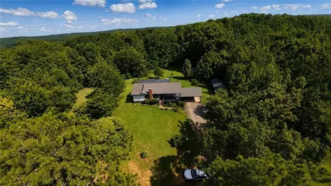 962 Willow Springs Rd, Dallas, GA 30132