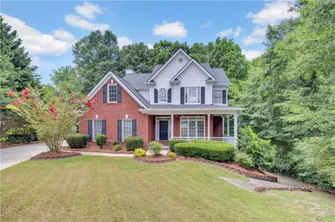 1812 Cotton Ln, Loganville, GA 30052
